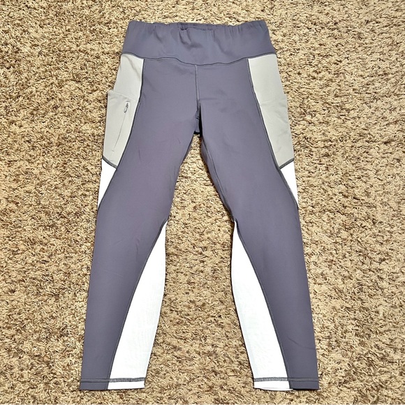 [Athleta] Gray & White Full Length Leggings Workout Athletic Athleisure Large - Picture 1 of 10